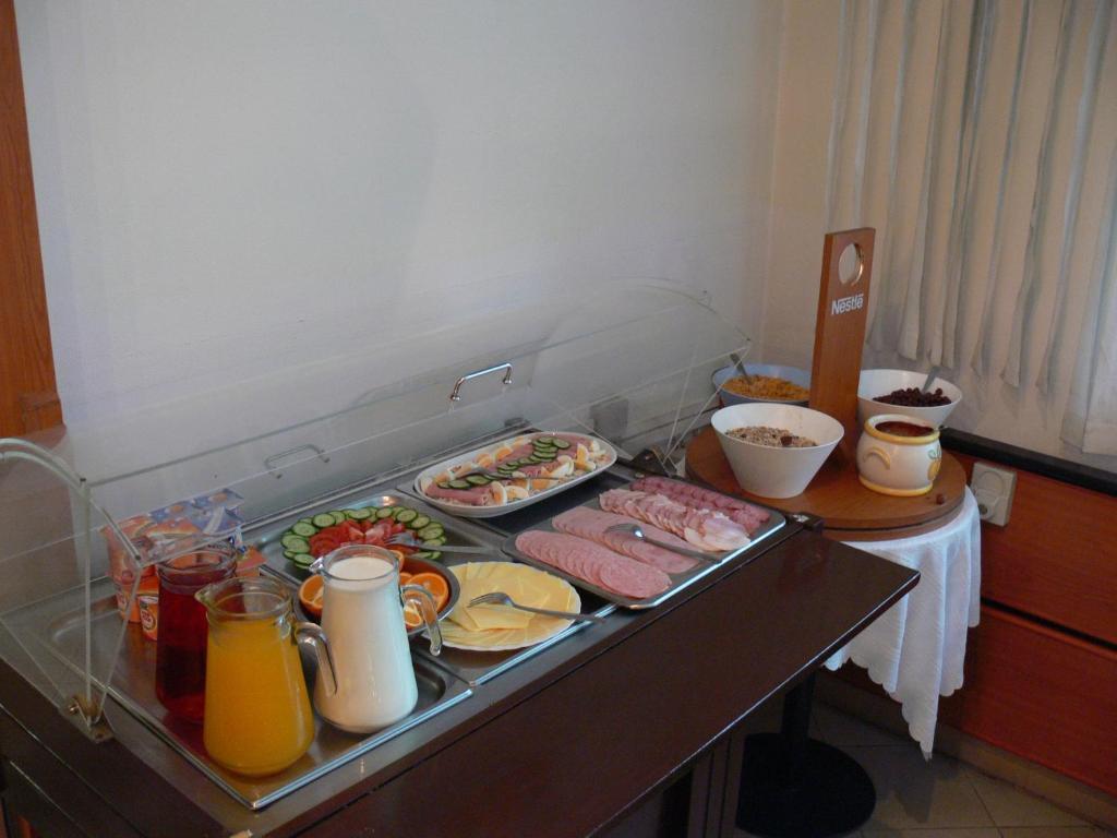 Hid Hotel Βουδαπέστη Εξωτερικό φωτογραφία